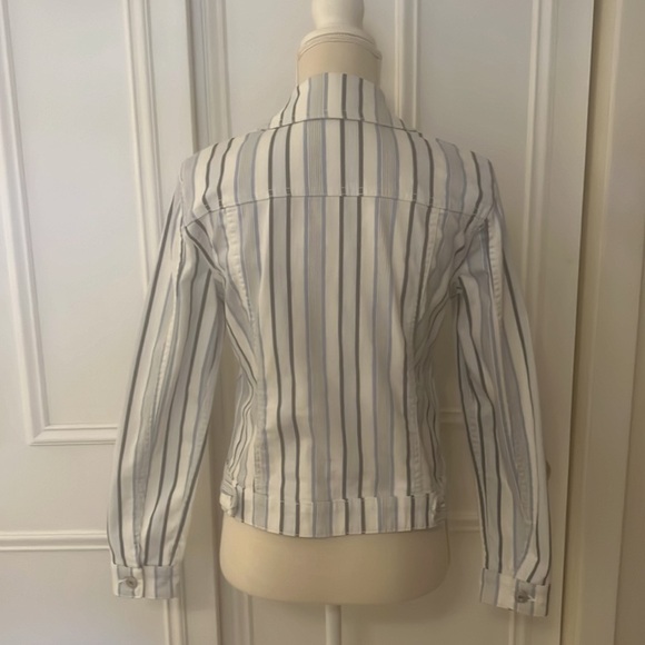 EV1 From Ellen Degneres White With Blue Stripes Women’s Denim Jacket Size XS - Picture 2 of 9